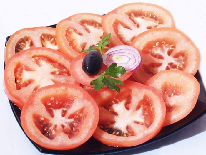 Tomato salad delivery