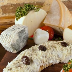 Piroške Quattro formaggi