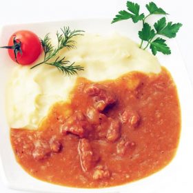 Juneći gulaš 430 rsd Juneći gulaš