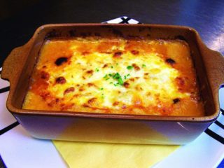 Lasagna with meat delivery
