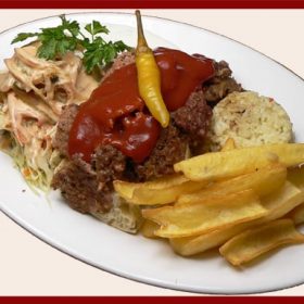Kebab Iskender obrok od junećeg mesa