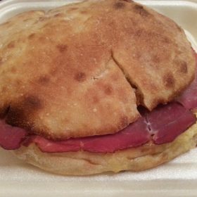 Užička komplet lepinja sa pršutom