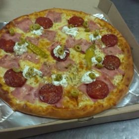 Pizza Srbijana