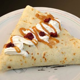 Palačinka Nutella plazma višnja 200 din. Palačinka Nutella plazma višnja