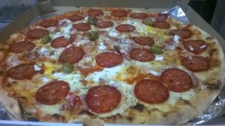 Serbian pizza Marko Polo picerija delivery