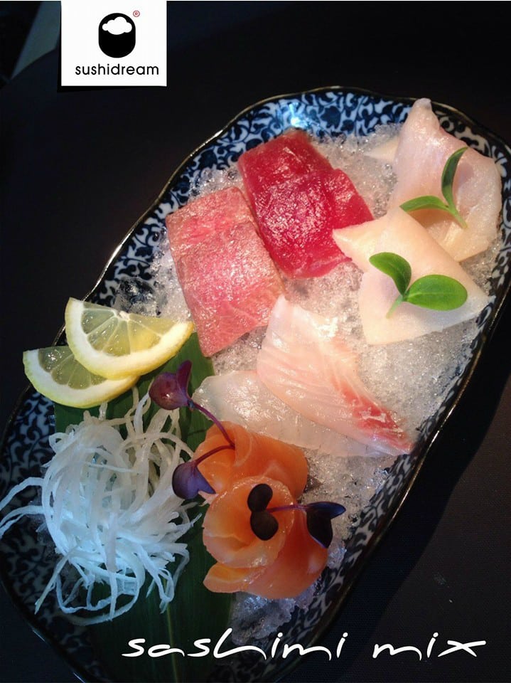 Mixed sashimi delivery