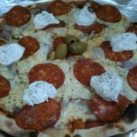 Pizza Italian job 560 din. Pizza Italian job