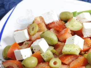 Greek salad Golub picerija delivery
