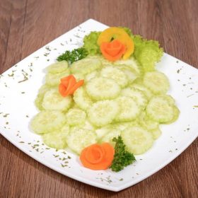Krastavac salata dostava
