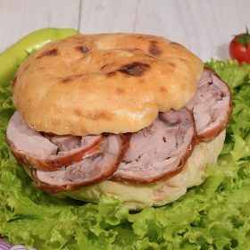 Čobanska lepinja sa rolovanom teletinom dostava