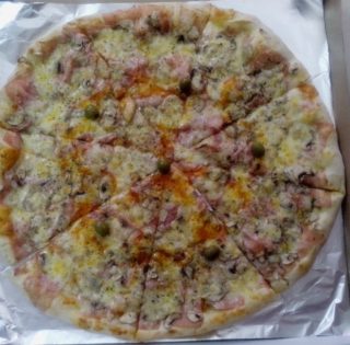 Capricciosa pizza Marko Polo picerija delivery