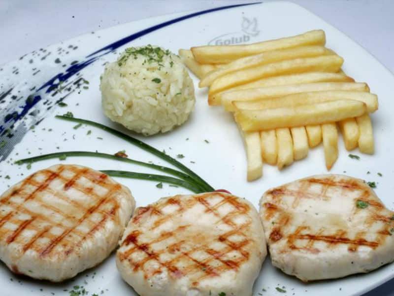Grilled chicken medallions delivery
