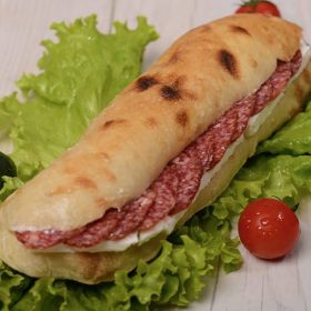 Čobanski somun sa sudžukom i sirom dostava