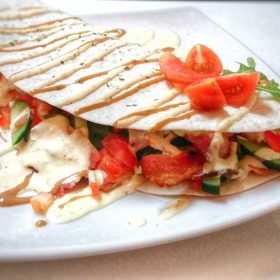 Tortilja bacon salata