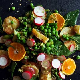 Prolećna krompir grašak salata