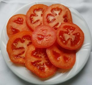 Tomato salad Don Gedža Ugrinovci delivery