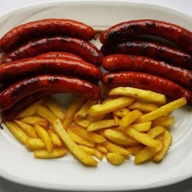 Dimljena domaća kobasica