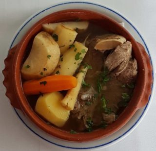 Teletina u supi sa povrćem dostava