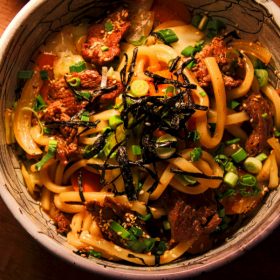 Goveđi yaki udon