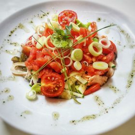 Kalamari salata