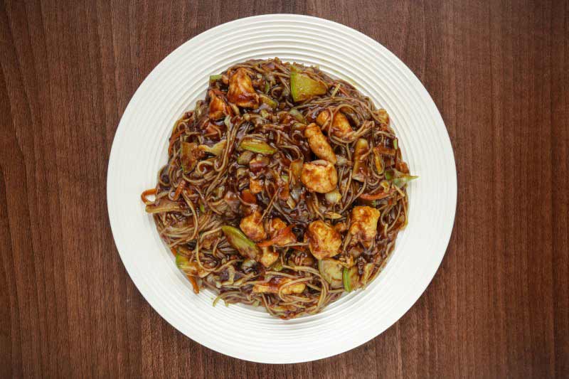 Noddles with chicken delivery