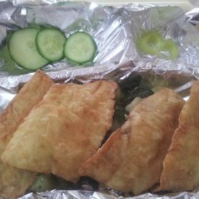 Filet oslića sa krompirom i blitvom 480 din. Filet oslića sa krompirom i blitvom