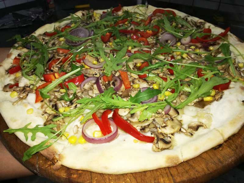 Pizza na vodi dostava