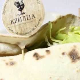 Sendvič sa pršutom, kačkavaljem, Iceberg salatom i paradajzom
