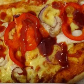 Bbq chicken pizza dostava