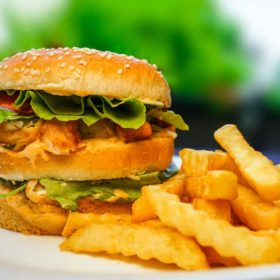 Calimero pileći burger