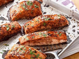 Grilled salmon with vegies delivery