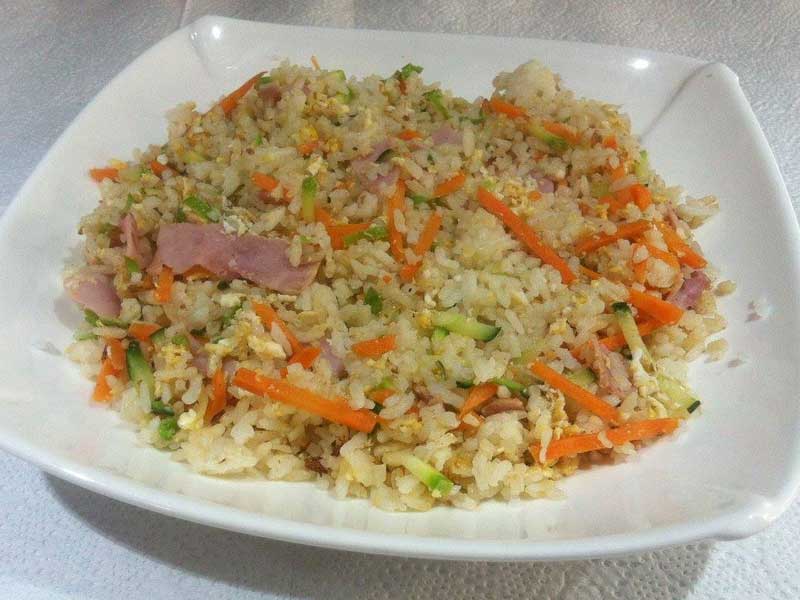 Rice with ham, eggs and vegetables delivery