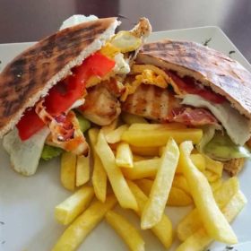 Klub sendvič 26 dostava