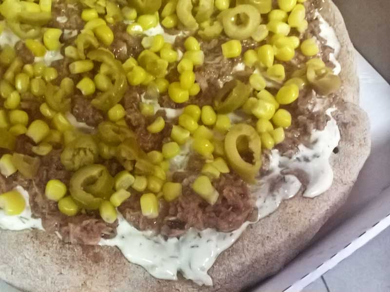 Tuna pica salata dostava