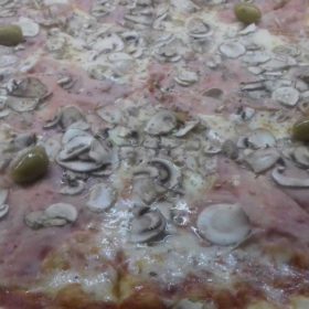 Capricciosa delivery