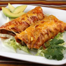 Enchilada sa mlevenim mesom dostava