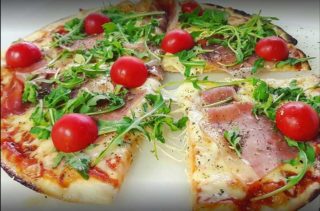 Pršuta, rukola pizza Hood dostava