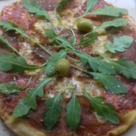 Special pizza delivery