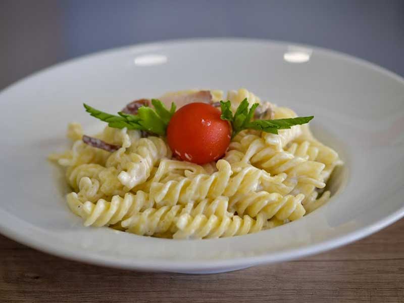 Pasta chicken dostava