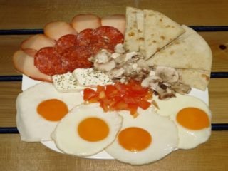 Domaćinski doručak Balkanika dostava