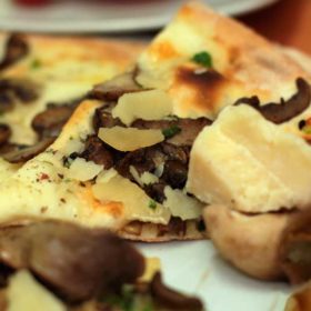 Pizza di Casanova dostava
