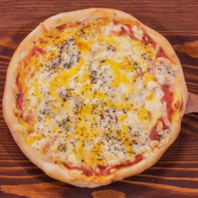 Quattro Formaggi dostava