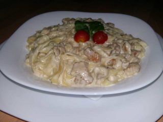 Gnocchi with chicken Famoso Plus delivery