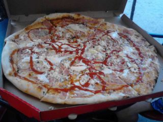 Family pizza 50cm Fantastiko delivery