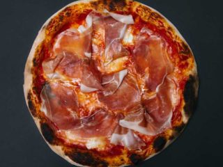 Crudo klasik pica Pizzagram Novi Beograd dostava