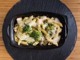 Penne with chicken and broccoli in basil and parmesan sauce delivery