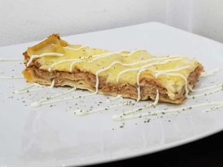 Lasagna Verona Cut delivery