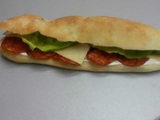 Kulen sandwich Naj pizza i sendvič bar delivery