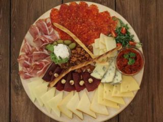 Plate mix delivery