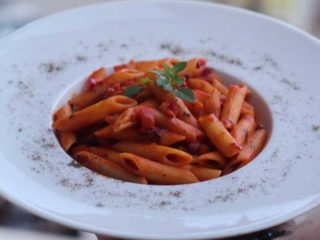 Pasta Amatriciana delivery